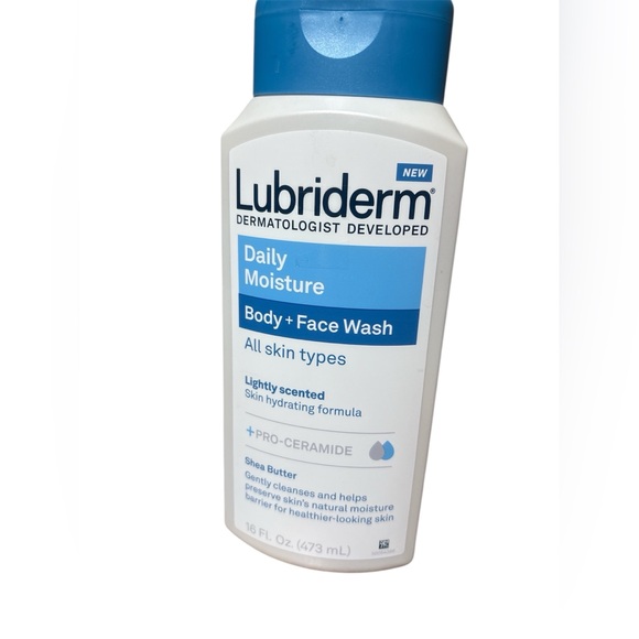 Lubriderm Daily Moisture Body + Face Wash - Picture 1 of 4
